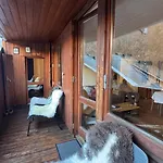Snow Life House * Брей-Червиния